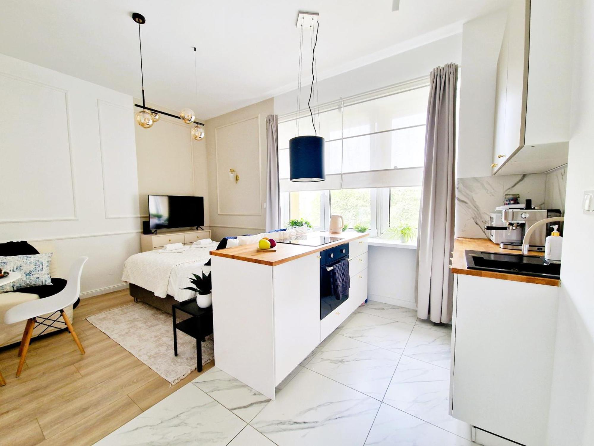 J&W Apartments Grojecka Glam Flat Warschau Exterior foto